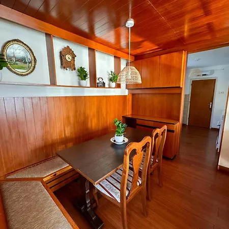 Hisa Naomi Sofia Daire