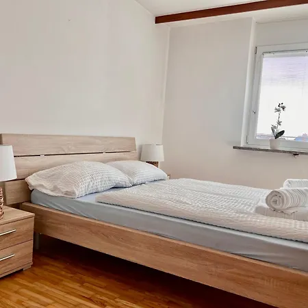 Hisa Naomi Sofia Апартаменты