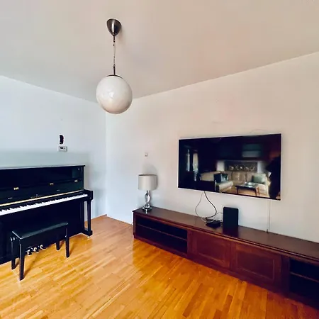 Daire Hisa Naomi Sofia Bled